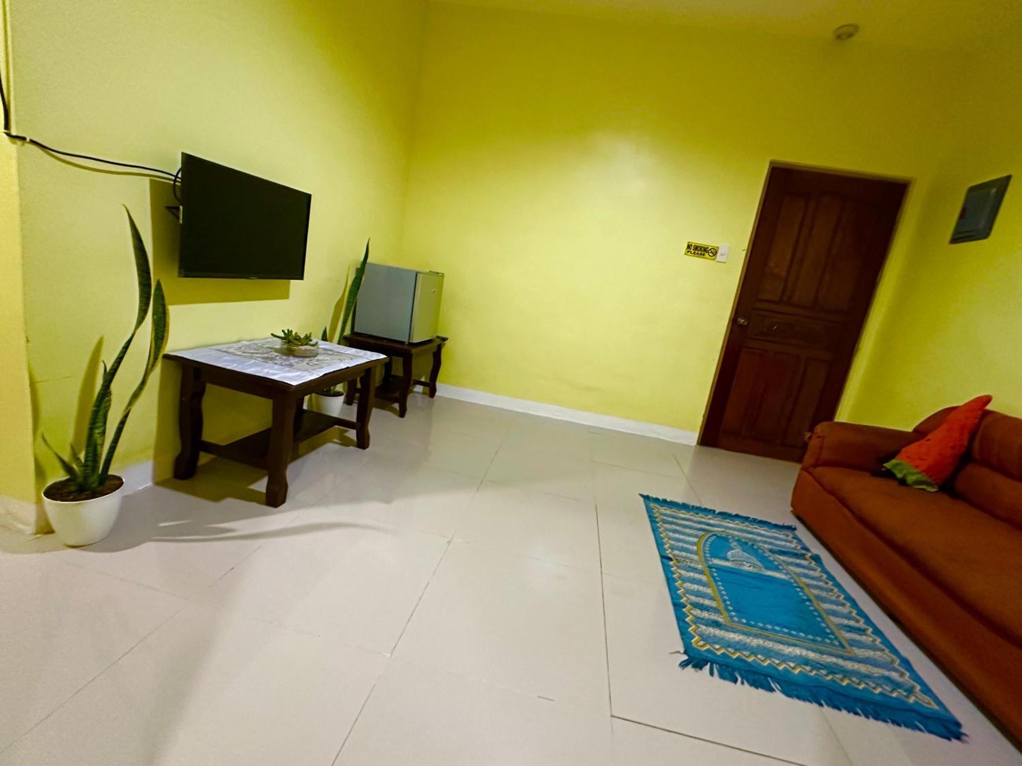 Rozay Travellers Inn Kabankalan ภายนอก รูปภาพ